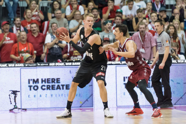 既是对过去 既是对过去