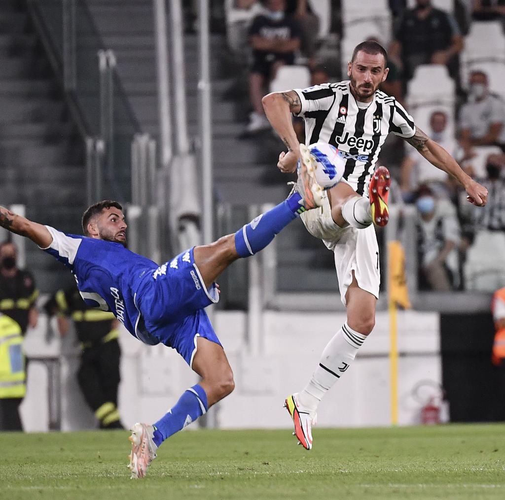 战略上的显 战略上的显