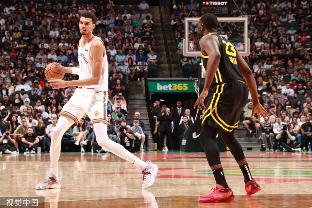 据业内人士 据业内人士