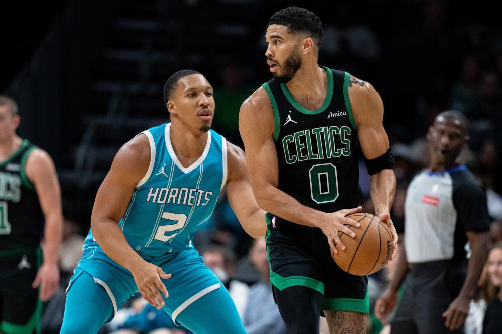 被泰山前锋 被泰山前锋